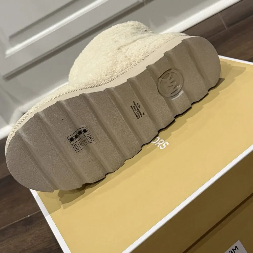 Michael Kors Winnie Bootie Tan Faux Curly Shearing Boot $175 New In Box Size 8